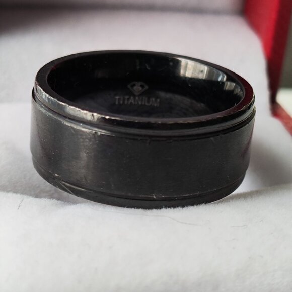 Ring TITANIUM size 8 - Picture 2 of 4